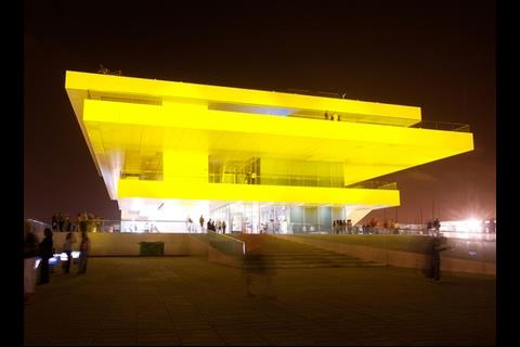 America's Cup ԰ɵ̨, Valencia, Spain by David Chipperfield Architects  © Richard Walch